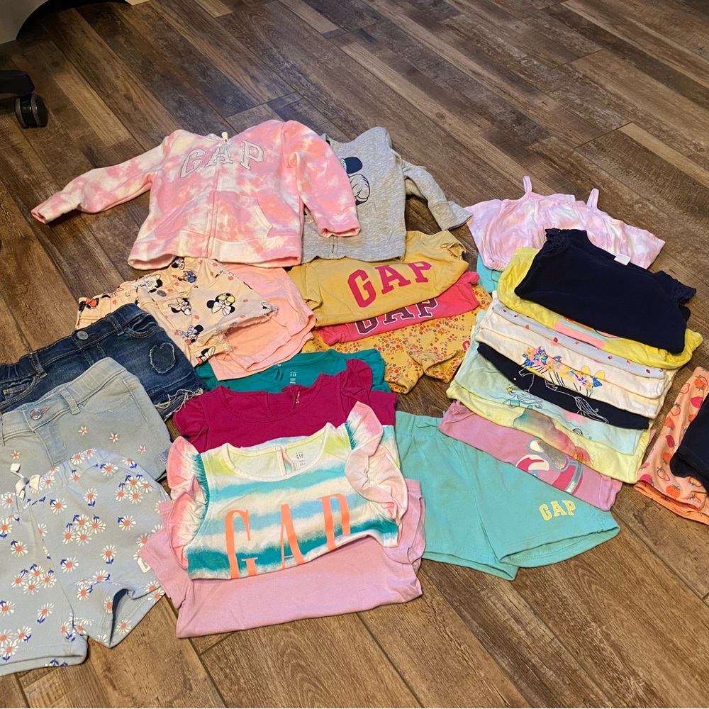 28 pc GAP Kids Clothing Set - Pink, Blue, Yellow